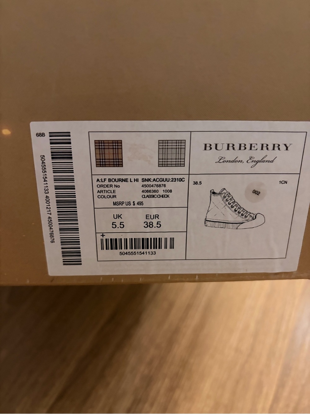 Burberry Classic Check Sneaker Box Label in Beige and Black